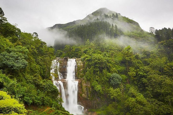 Ramboda Waterfall